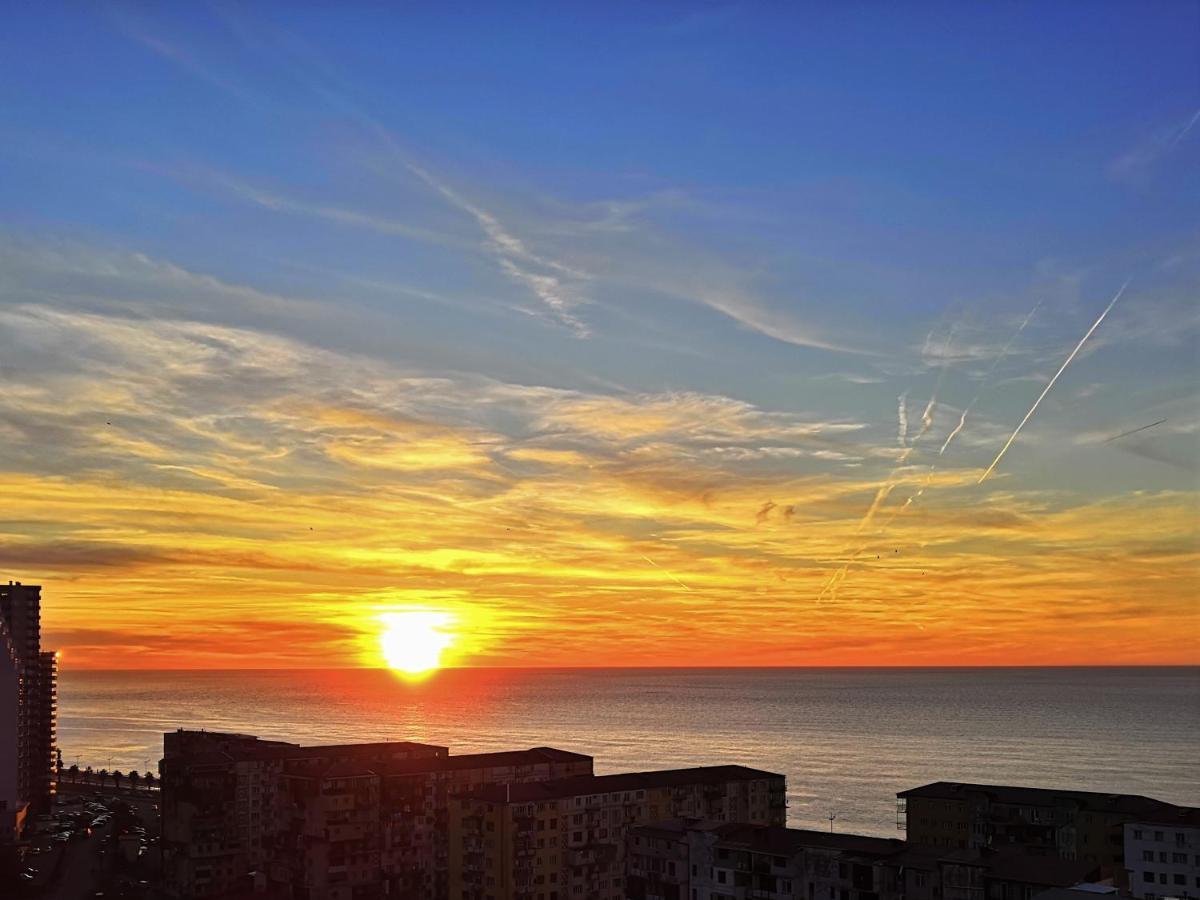 Уютная Квартира С Видом На Море, Горы И Закаты Batumi Exteriér fotografie